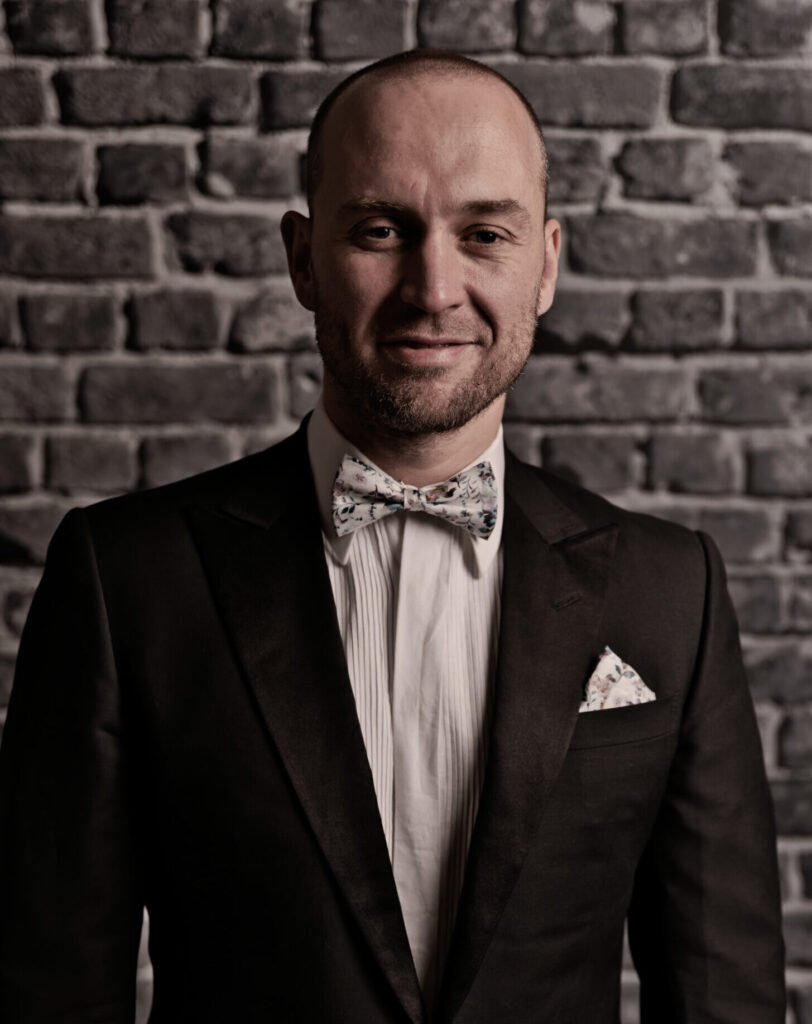 Callboy Léon buchen